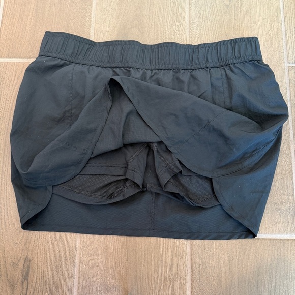 Columbia Pants - Columbia Women’s Black Athletic Mini Skort Skirt with Hidden Shorts sz M